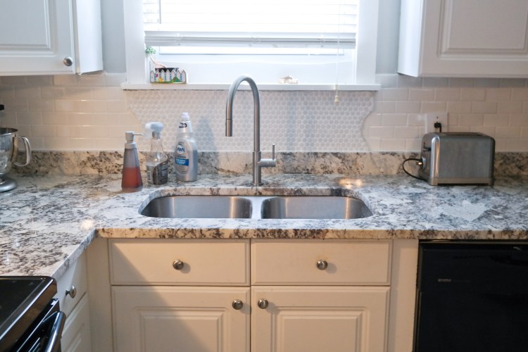 New undermount sink and lovely new faucet. Heaven.